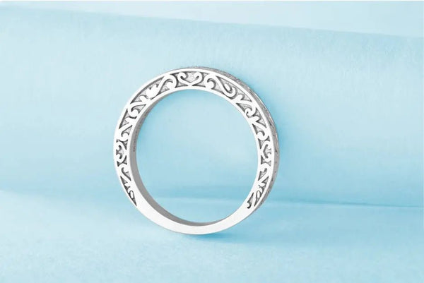 9 Occasions Where an Engraved Ring Makes the Perfect Gift