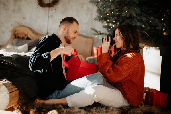 Holiday Hits for Newlyweds—Thoughtful Xmas Presents They'll Cherish