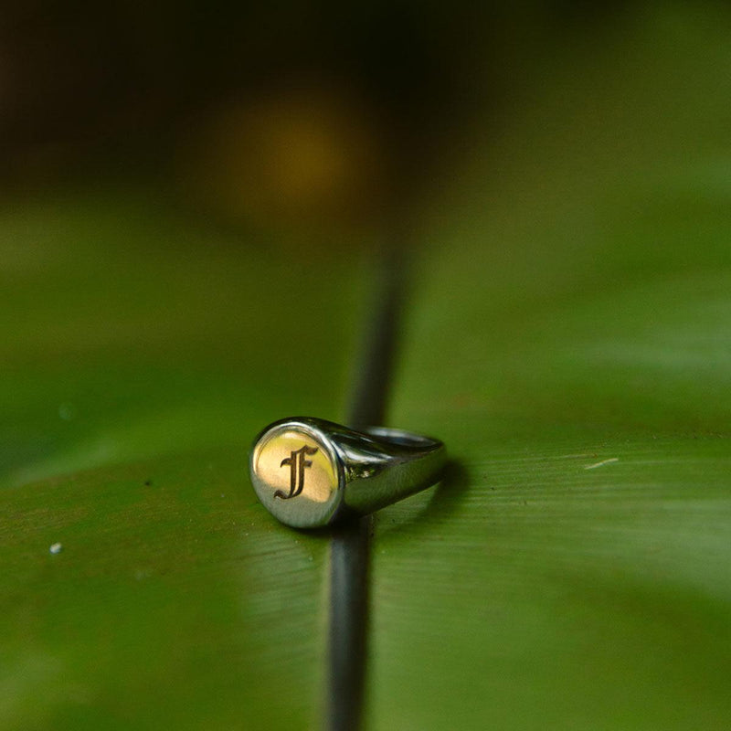 Single Initial Signet Ring - Customcuff