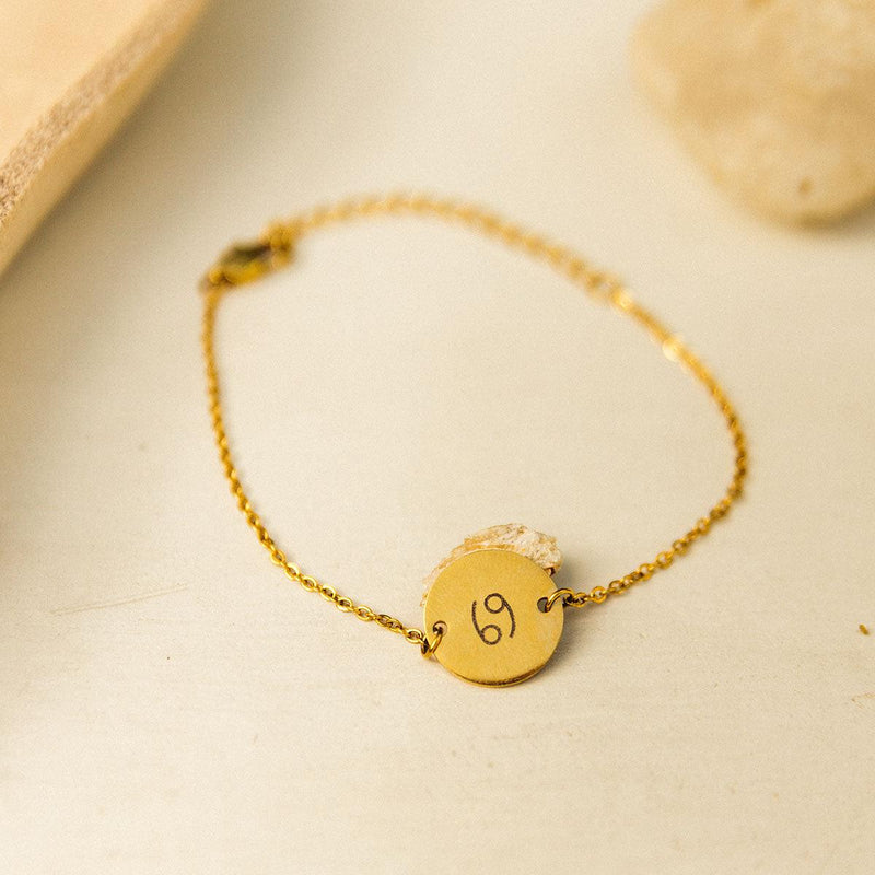 Elegant Zodiac Sign Coin Bracelet - Customcuff